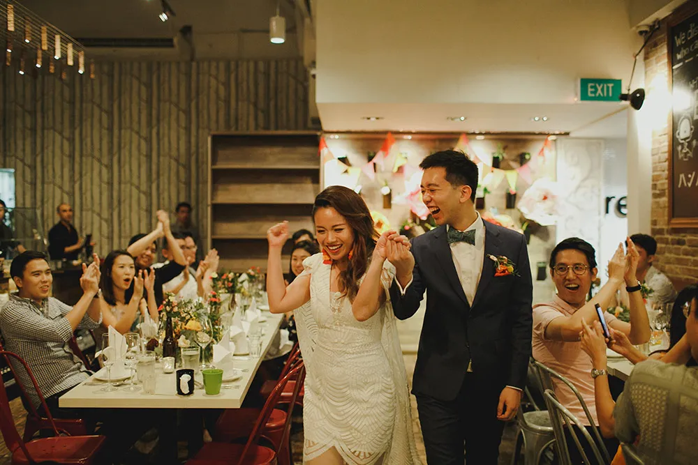 Photo by Samuel Goh Photography. theweddingnotebook.com