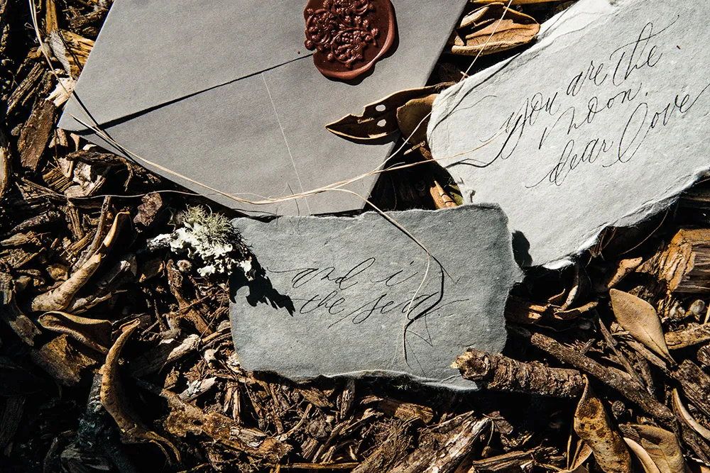 Photo by MangoRED Studios. theweddingnotebook.com