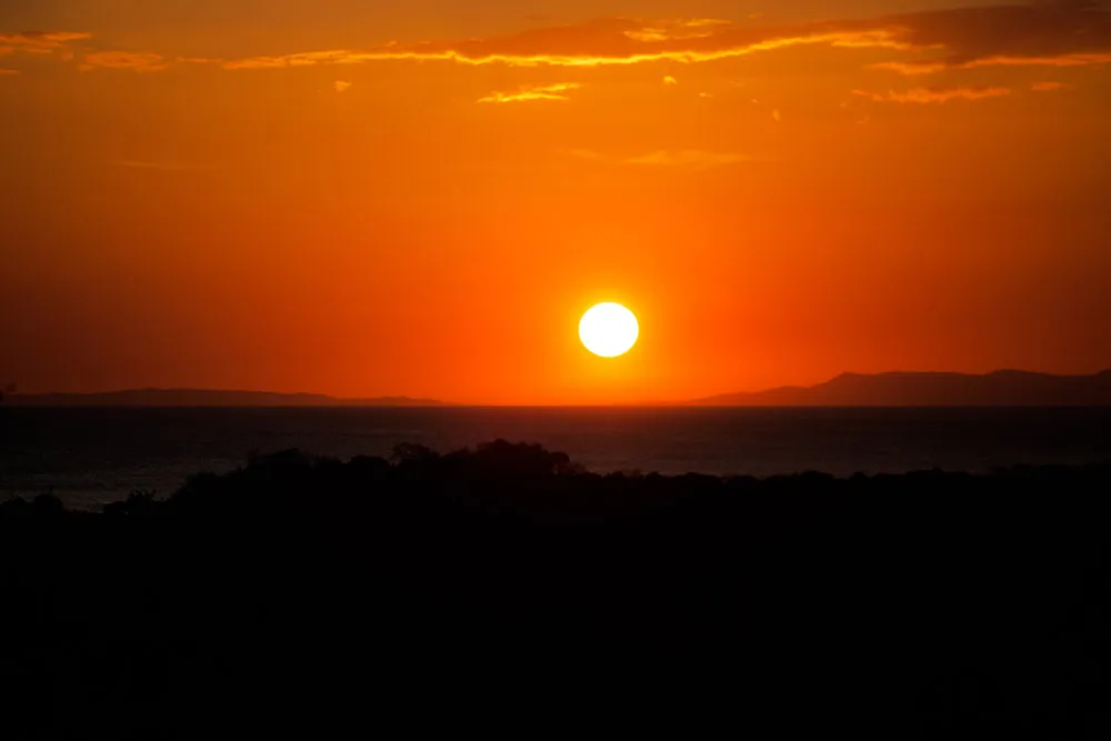 Photo by MangoRED Studios. theweddingnotebook.com