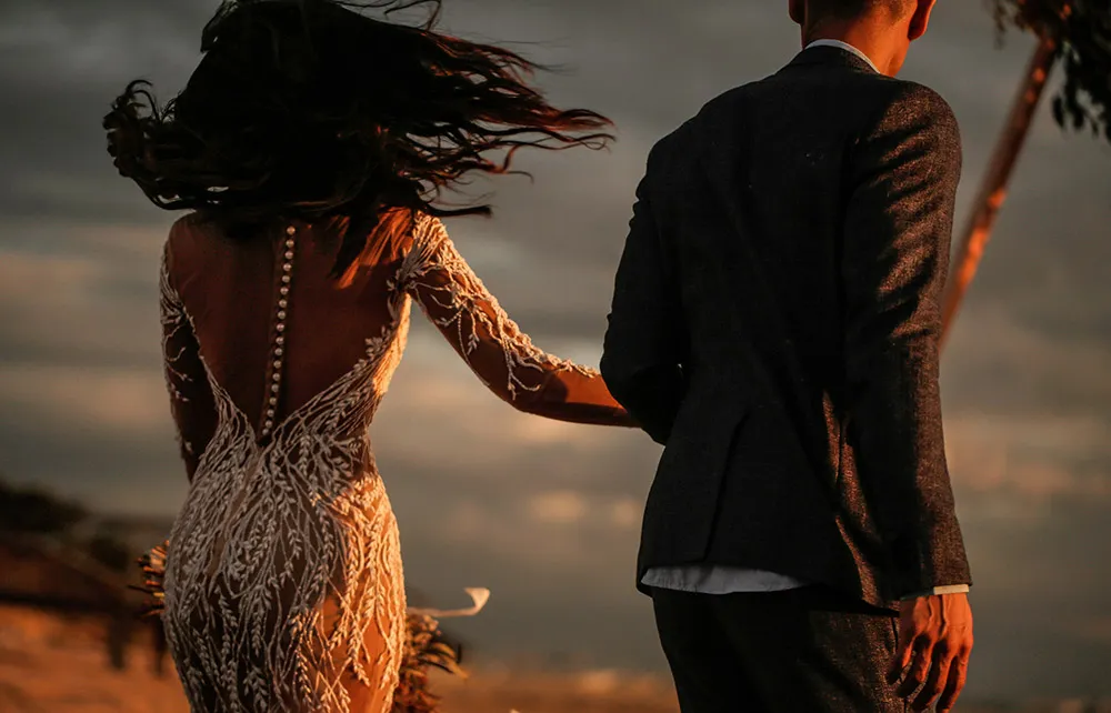 Photo by MangoRED Studios. theweddingnotebook.com