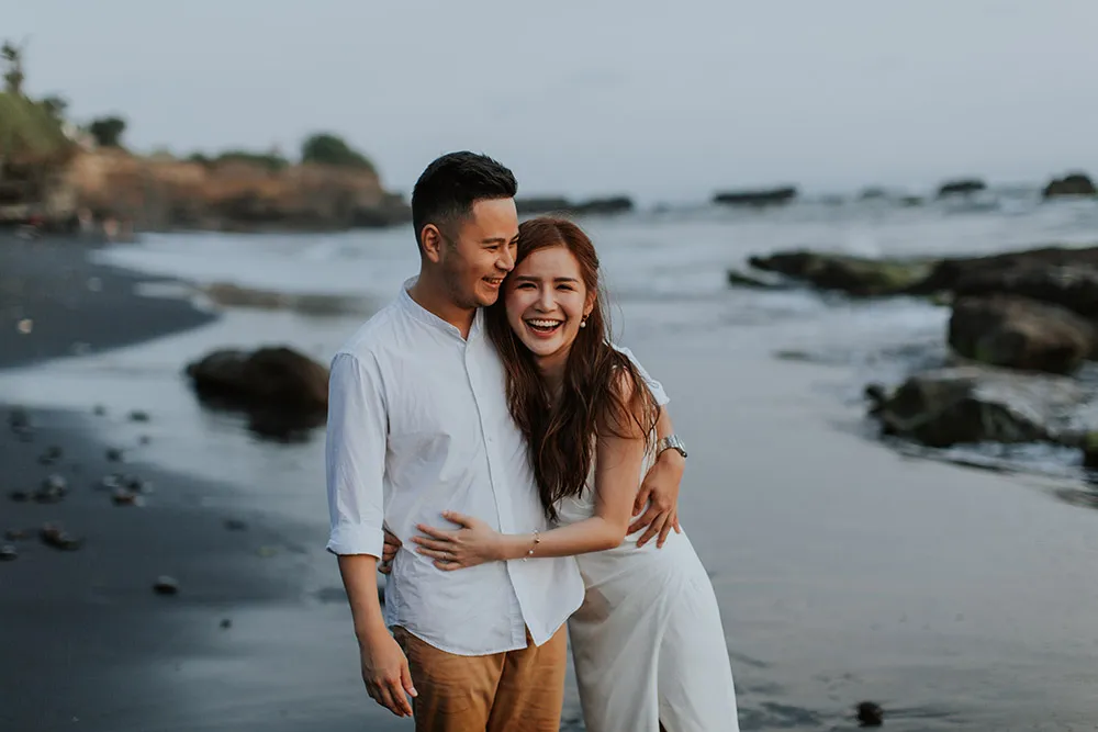 Photo by Louis Gan Photography. theweddingnotebook.com