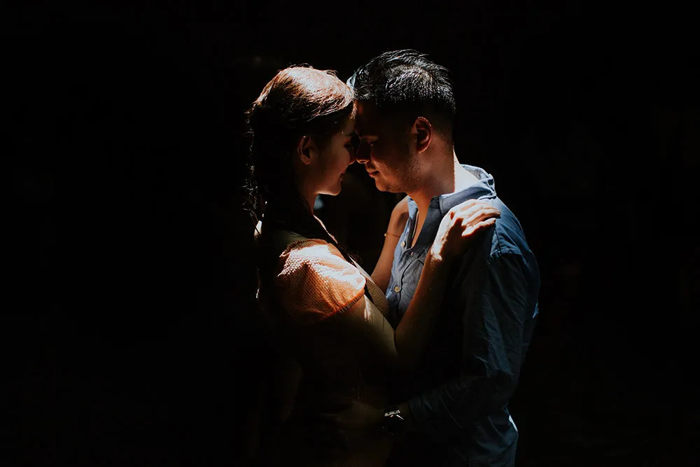 Photo by Louis Gan Photography. theweddingnotebook.com