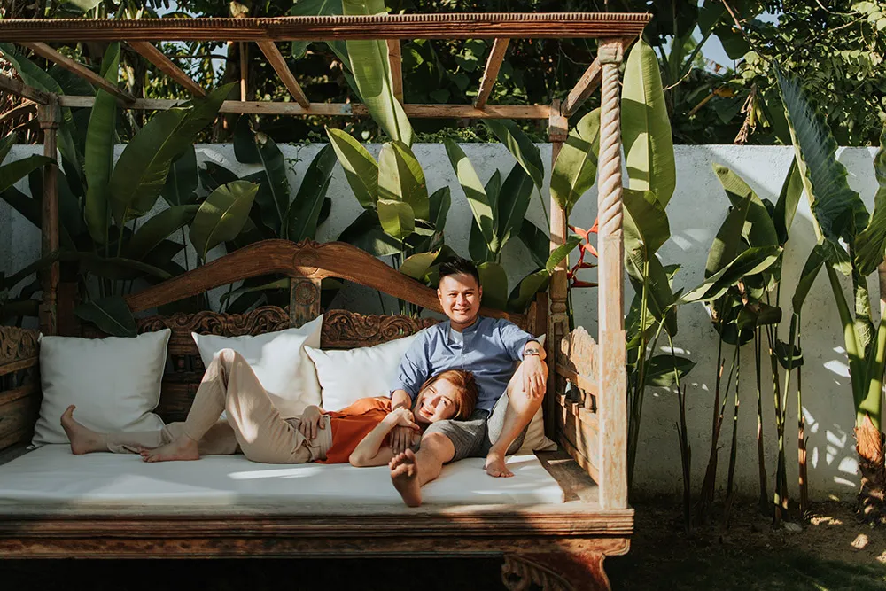 Photo by Louis Gan Photography. theweddingnotebook.com