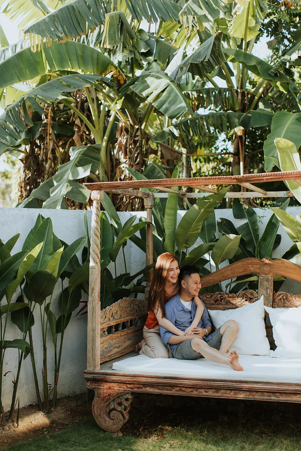 Photo by Louis Gan Photography. theweddingnotebook.com