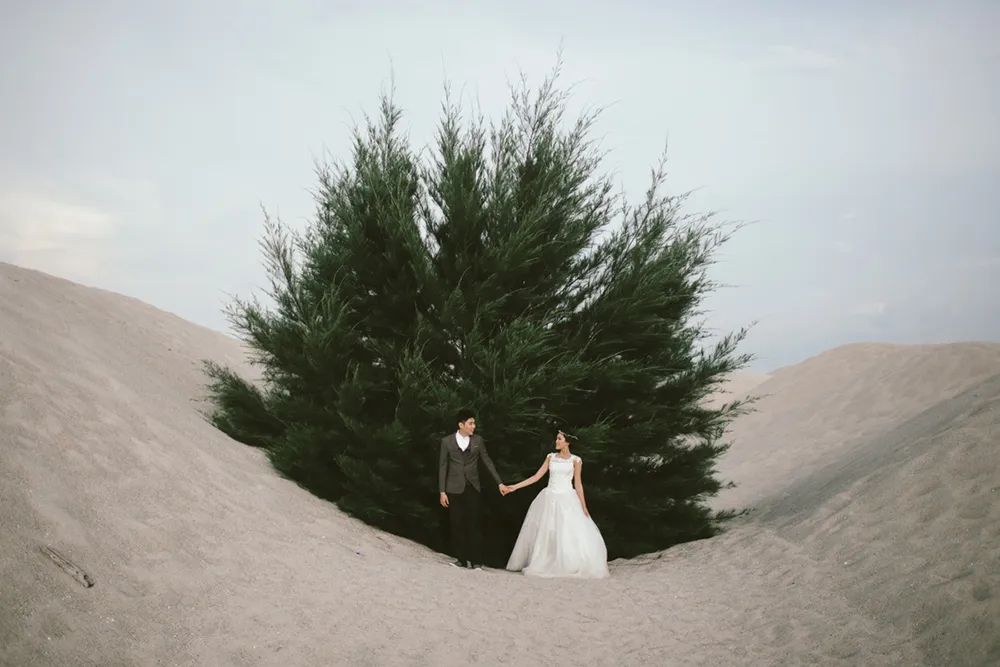 Daphne Ng Photography. theweddingnotebook.com