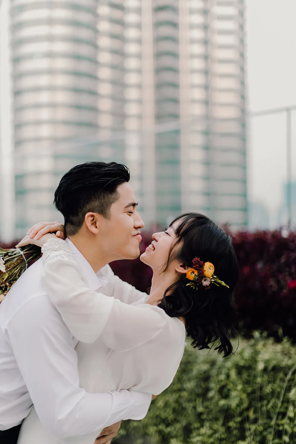 Jackie Yong Photography. theweddingnotebook.com