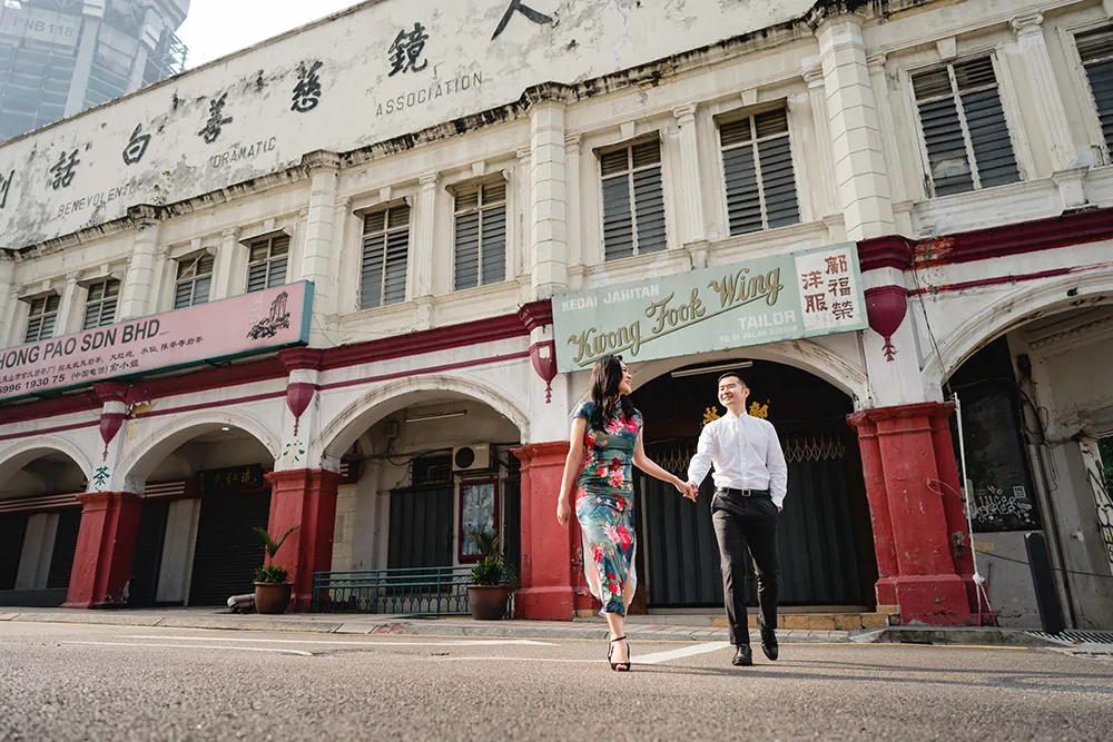 Photo by Pause Studios. theweddingnotebook.com