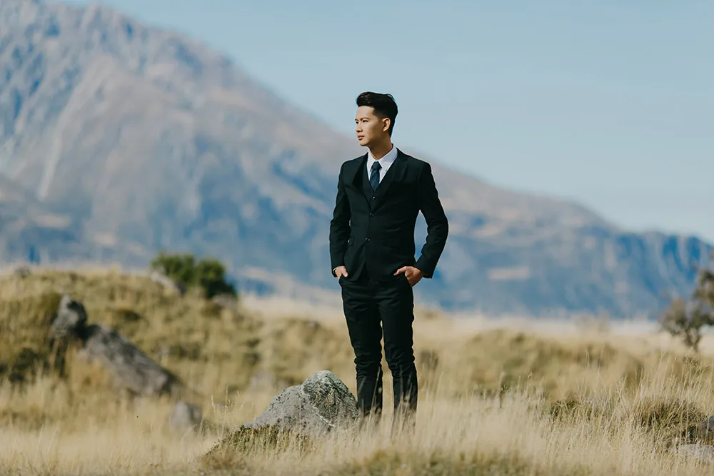 Photo by Nicholas Yuen Photography. theweddingnotebook.com