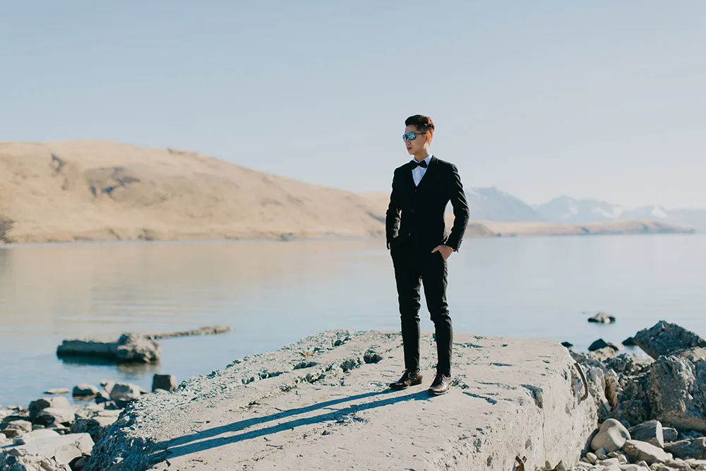 Photo by Nicholas Yuen Photography. theweddingnotebook.com