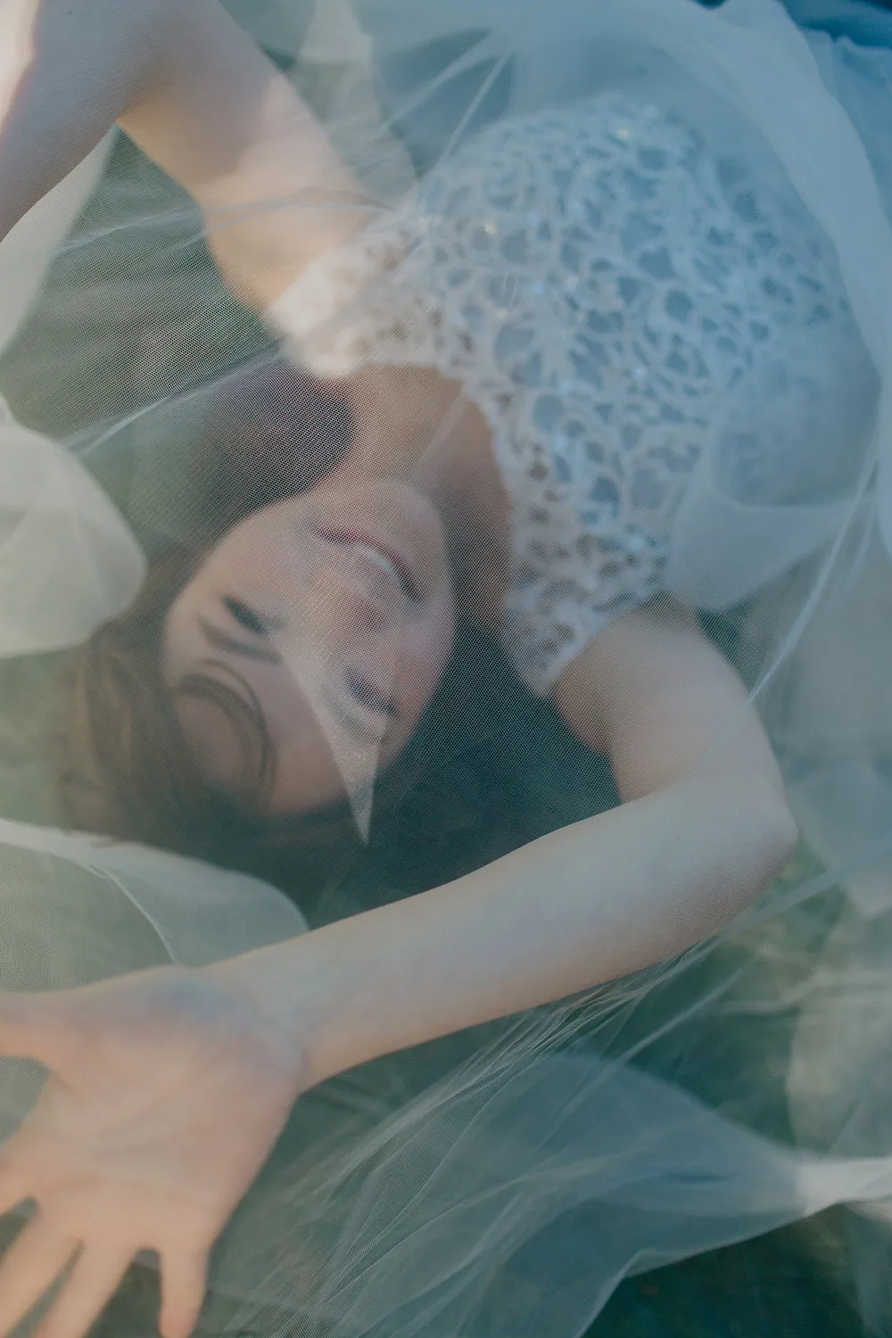 Photo by Nicholas Yuen Photography. theweddingnotebook.com