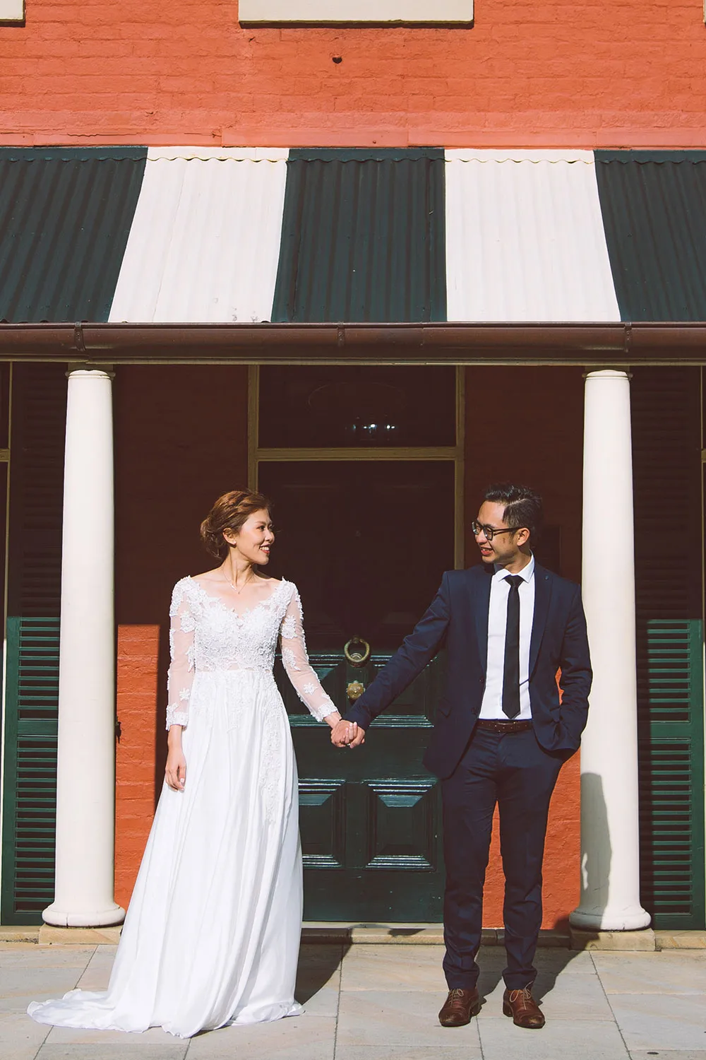 Photo by Wedding Gallery Studio. theweddingnotebook.com