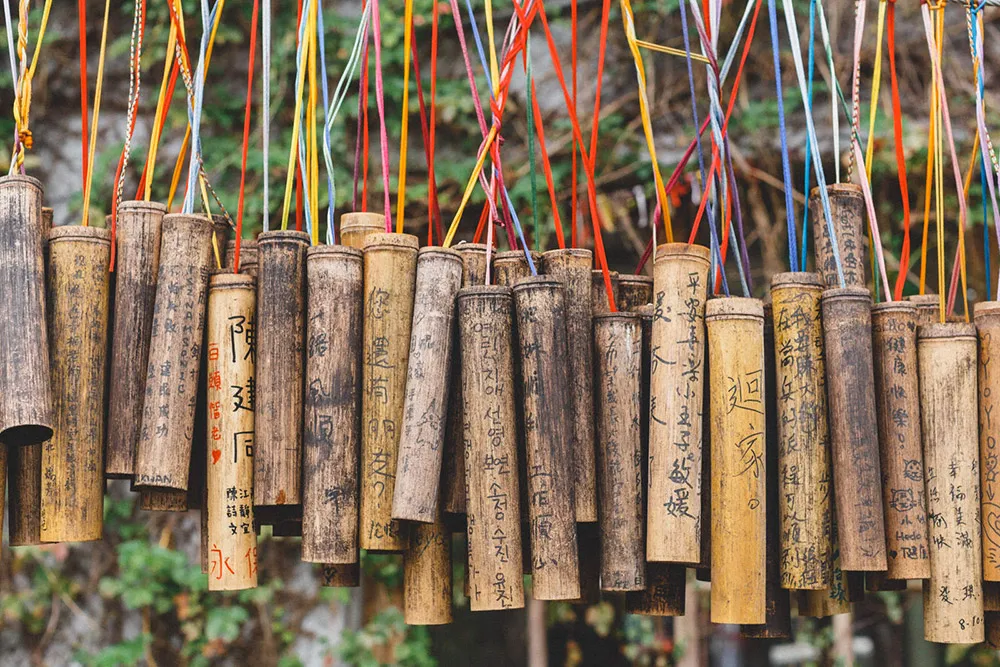 Photo by Alex Goh Photography. theweddingnotebook.com