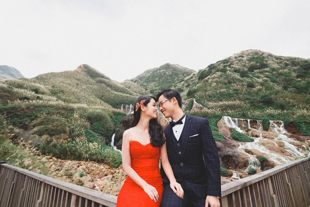 Photo by Alex Goh Photography. theweddingnotebook.com