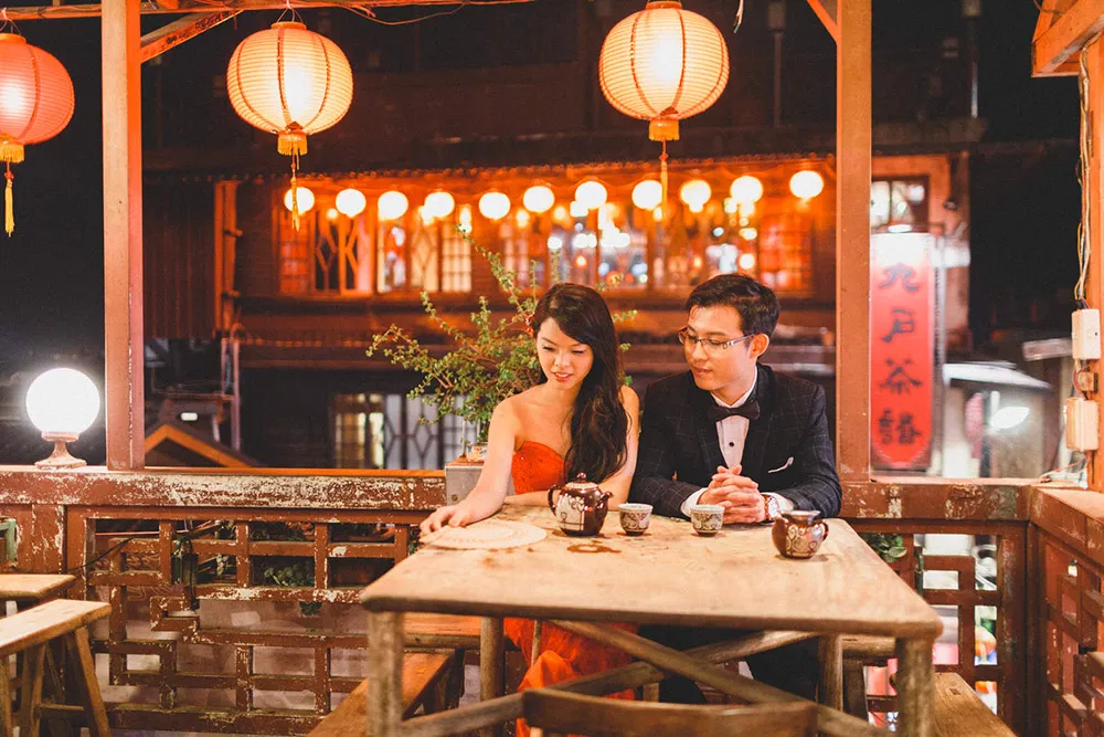 Photo by Alex Goh Photography. theweddingnotebook.com