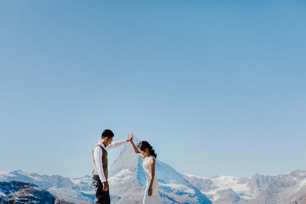 Photo by Jackie Yong Photography. theweddingnotebook.com