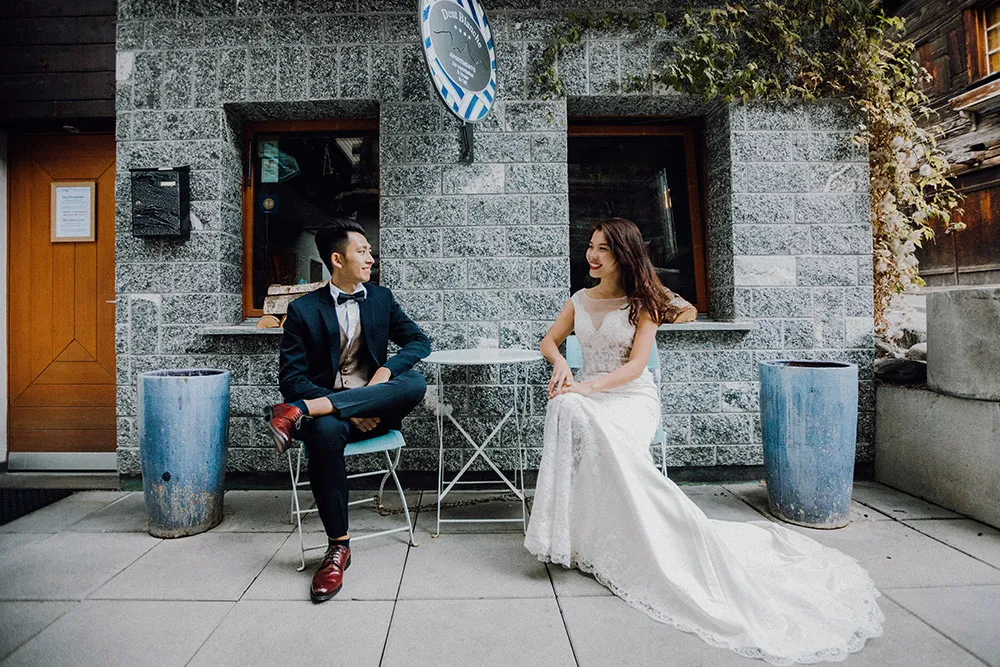 Photo by Jackie Yong Photography. theweddingnotebook.com