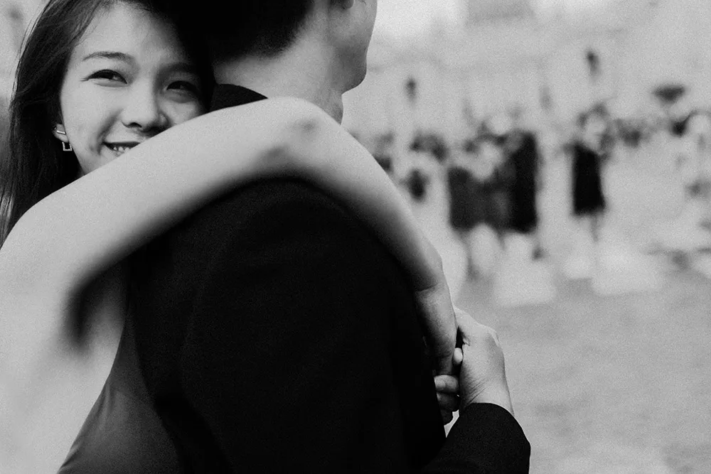 Photo by Jackie Yong Photography. theweddingnotebook.com