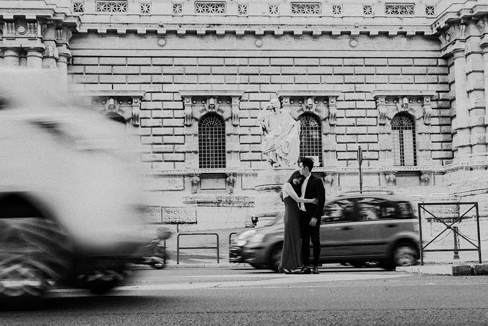 Photo by Jackie Yong Photography. theweddingnotebook.com