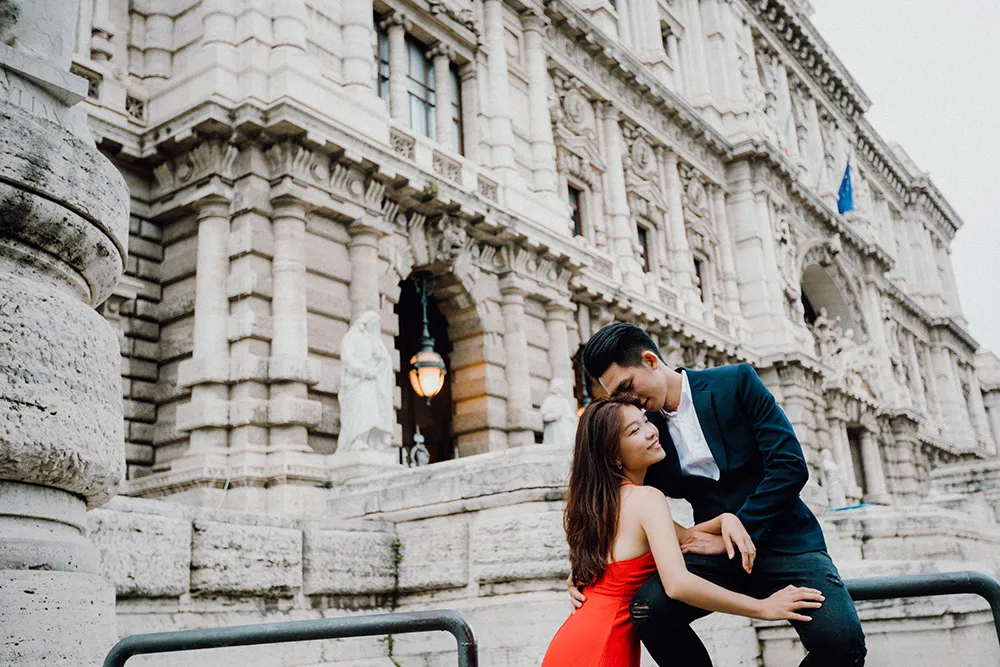 Photo by Jackie Yong Photography. theweddingnotebook.com