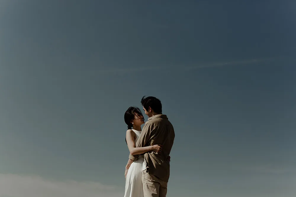Photo by Sanren Studio. tp://theweddingnotebook.com
