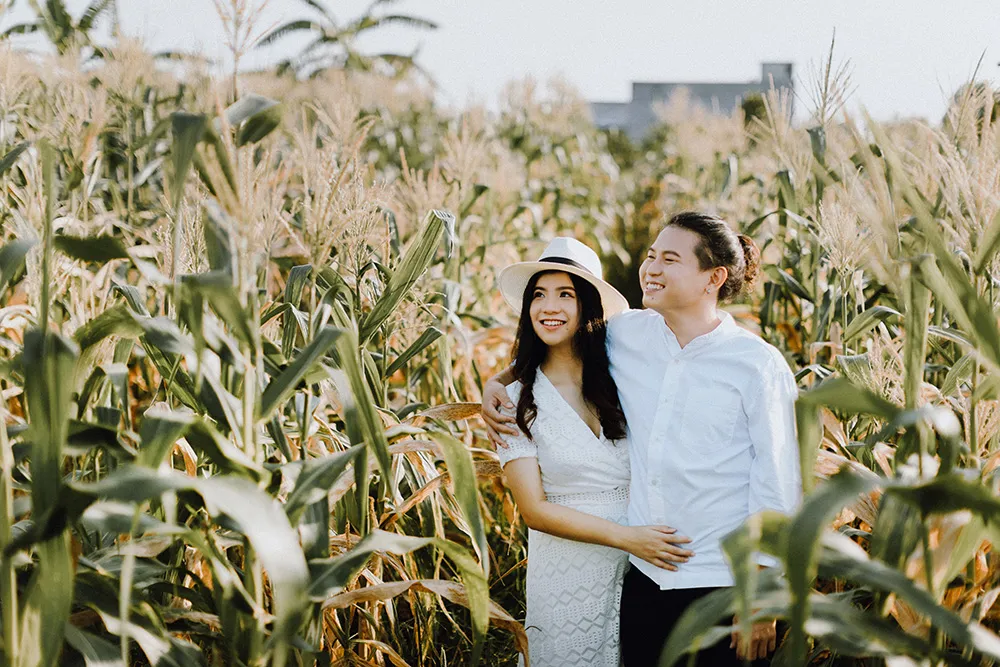 Jackie Yong Photography. theweddingnotebook.com