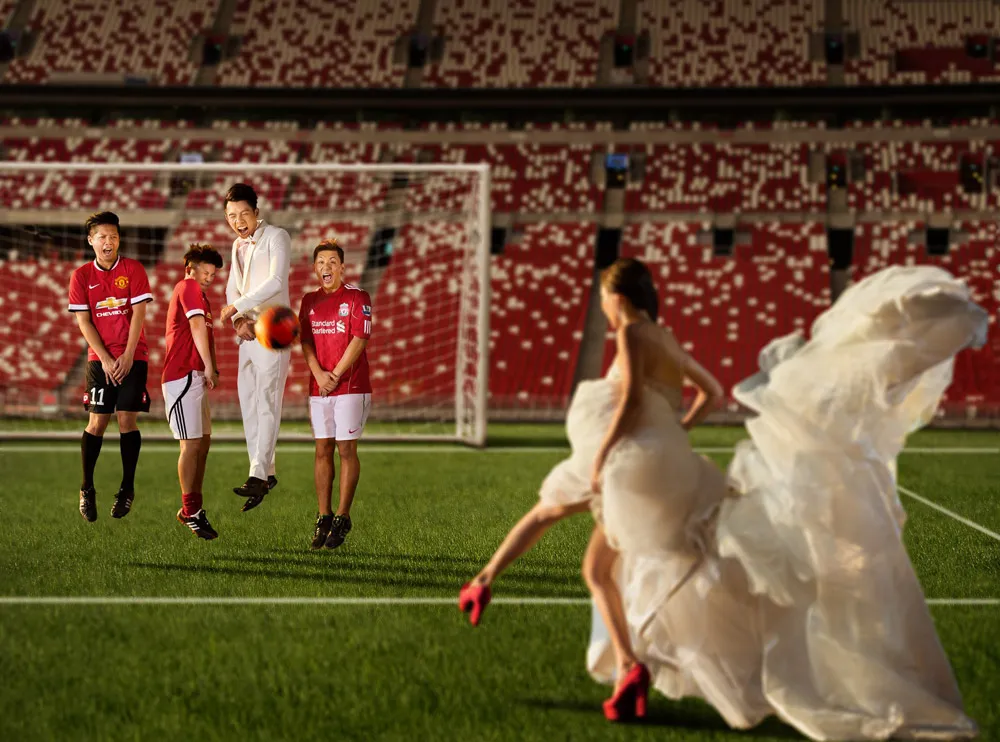 Photo by Raymond Phang Photography. theweddingnotebook.com