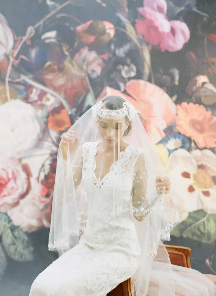 Lily – Claire Pettibone Fall 2014 Bridal Collection. Photo by Elizabeth Messina. theweddingnotebook.com