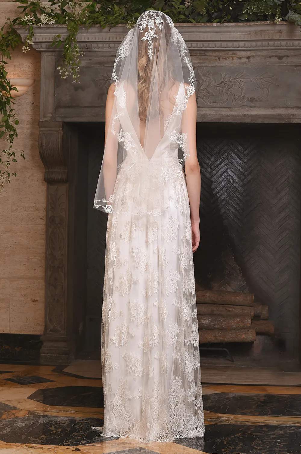Persephone - Claire Pettibone 2017 Collection. theweddingnotebook.com