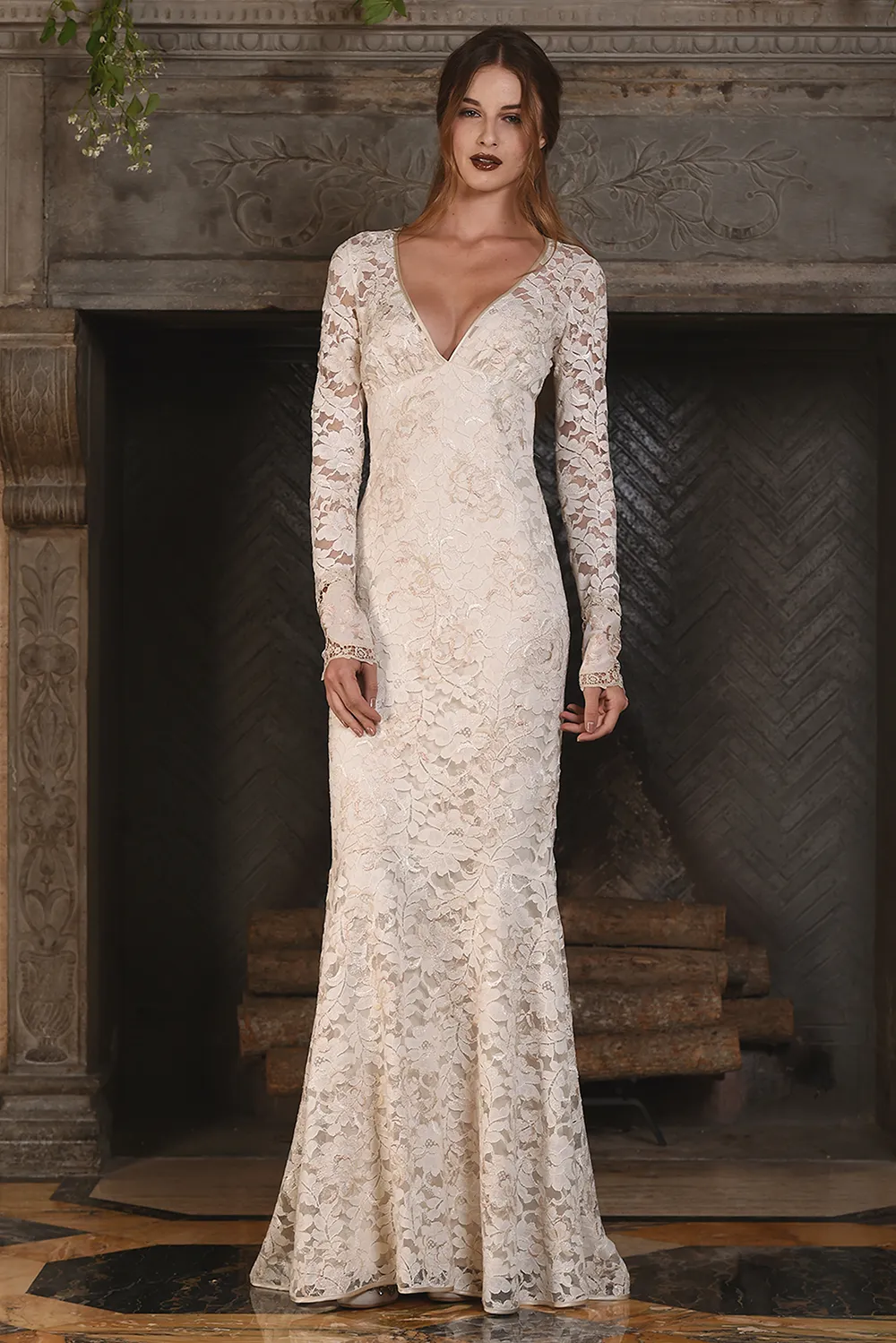 Amber - Claire Pettibone 2017 Collection. theweddingnotebook.com