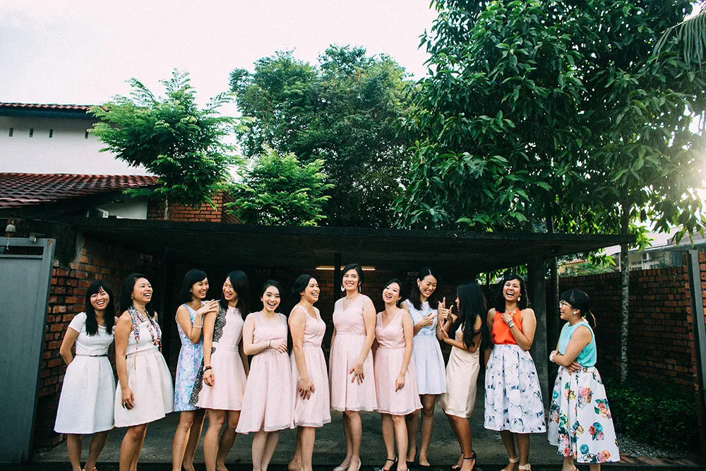 Photo by Hellojanelee Photography. theweddingnotebook.com