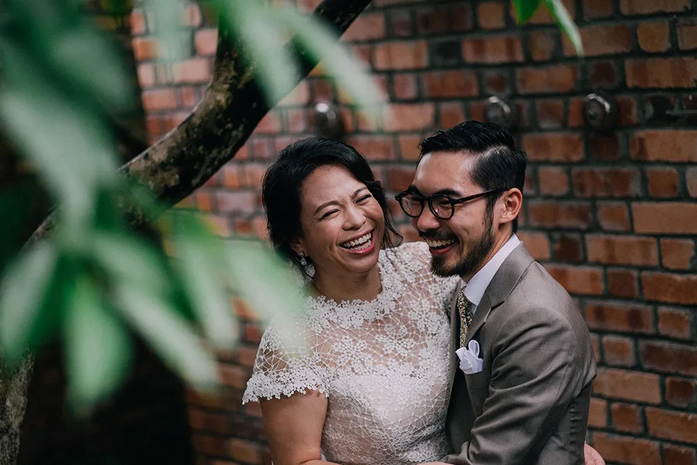 Photo by Hellojanelee Photography. theweddingnotebook.com