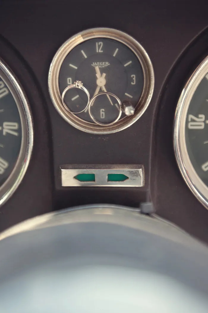 theweddingnotebook.com. Ndrew Photography. Chinese traditional wedding