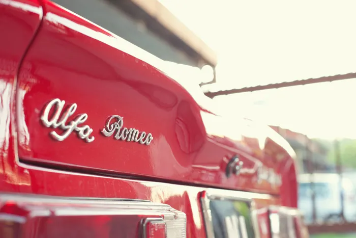 theweddingnotebook.com. Ndrew Photography. Chinese traditional wedding