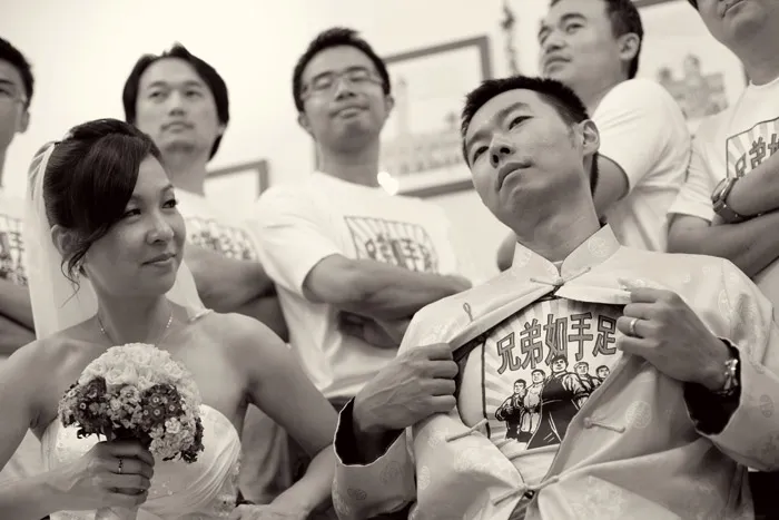 theweddingnotebook.com. Ndrew Photography. Chinese traditional wedding