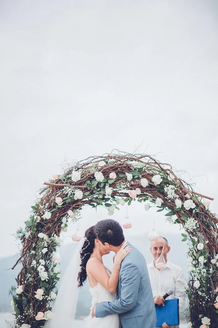 Photo by Chris Spira Photography. theweddingnotebook.com