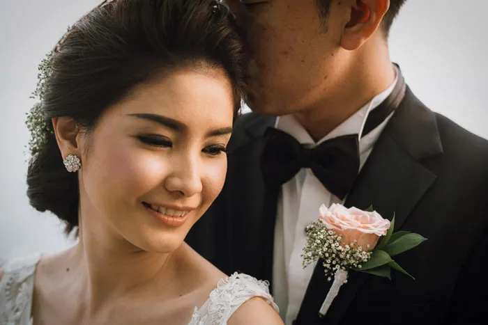 Photo by Snap Story Pictures. theweddingnotebook.com