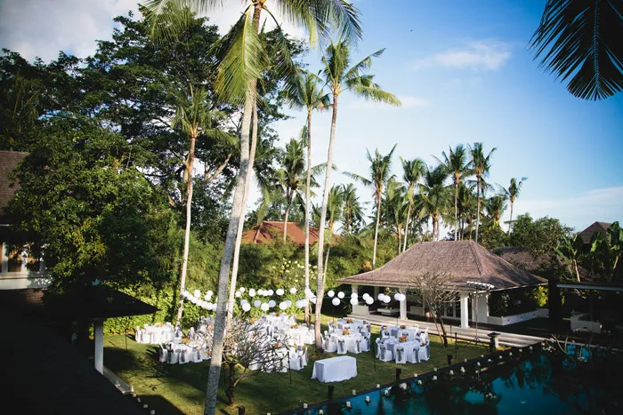 Crazy cool destination wedding in Bali. Aidan Dockery Wedding Photography. theweddingnotebook.com