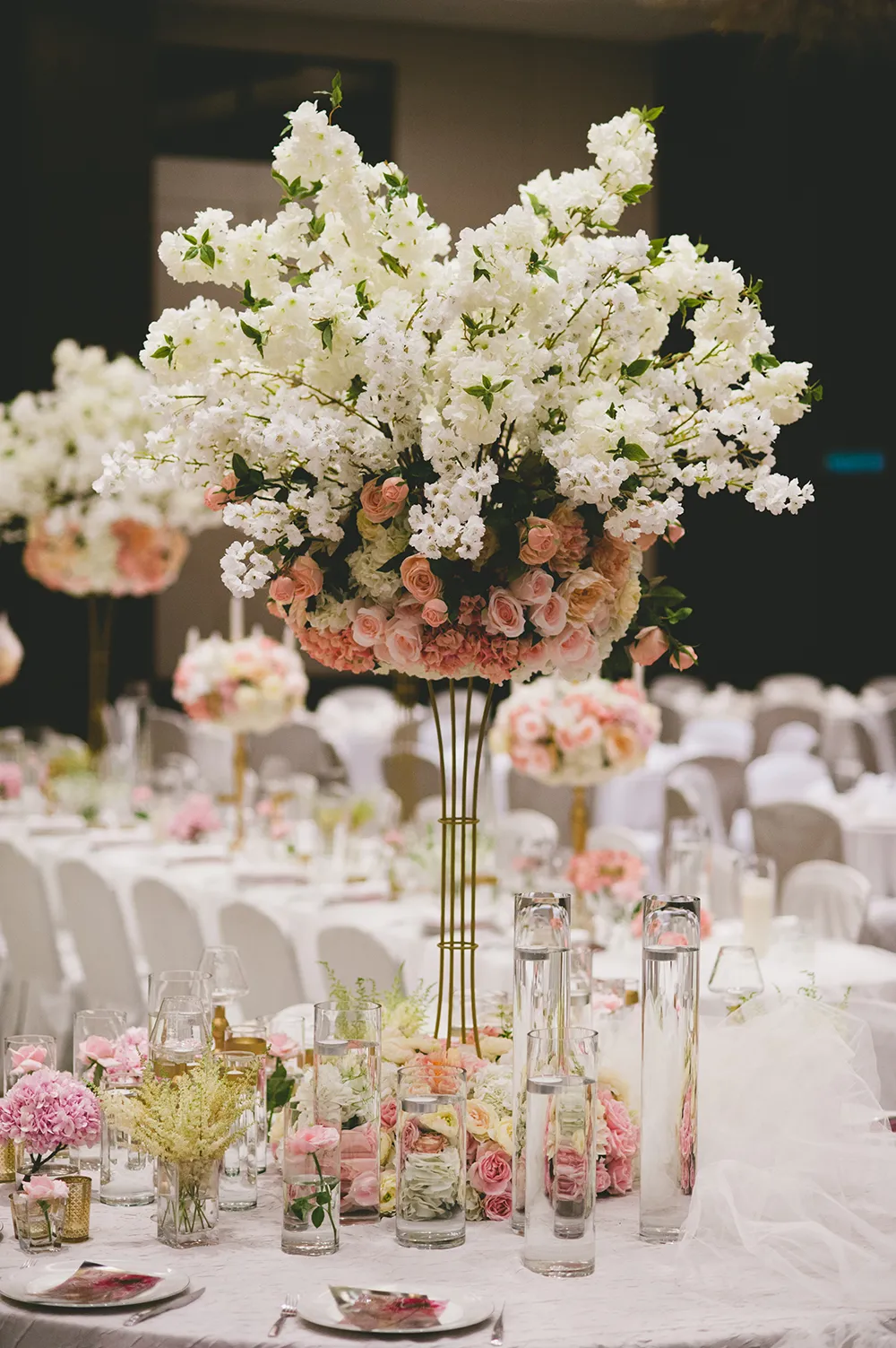 The Westin Kuala Lumpur wedding. Styling by The Wedding Notebook. Photography by Inlight Photos. theweddingnotebook.com