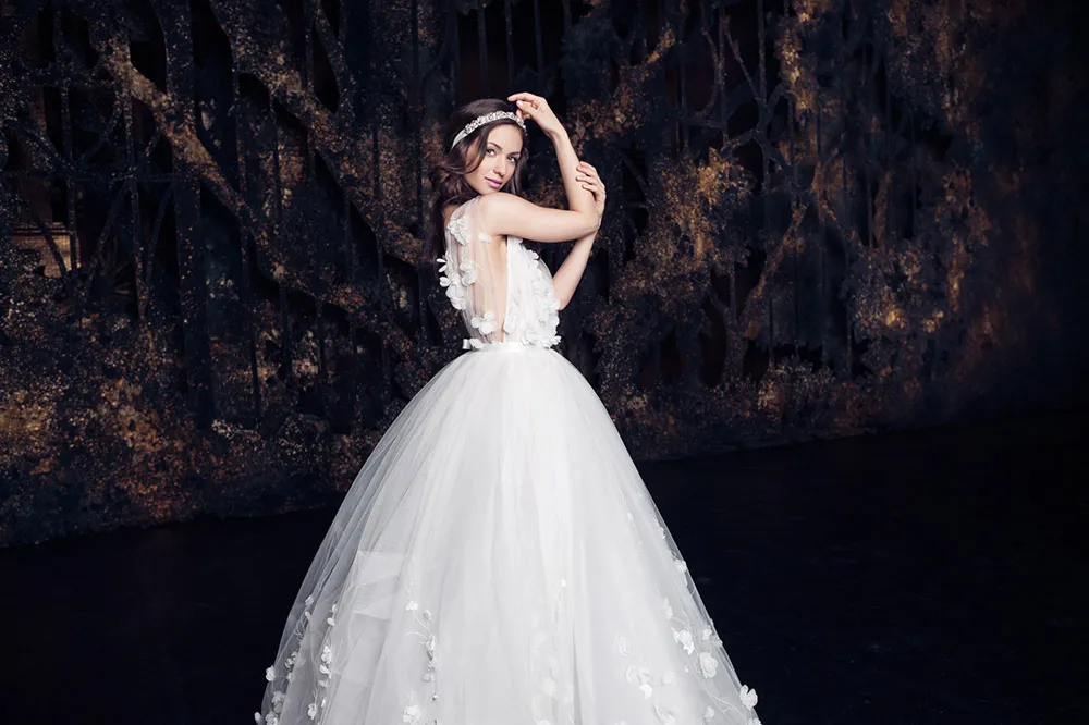 Daalarna 2017 Bridal Collection. theweddingnotebook.com