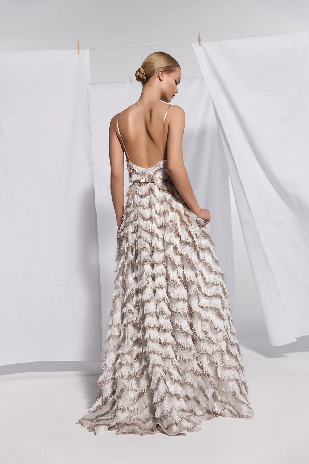 Daalarna 2021 Eveningwear Collection. theweddingnotebook.com