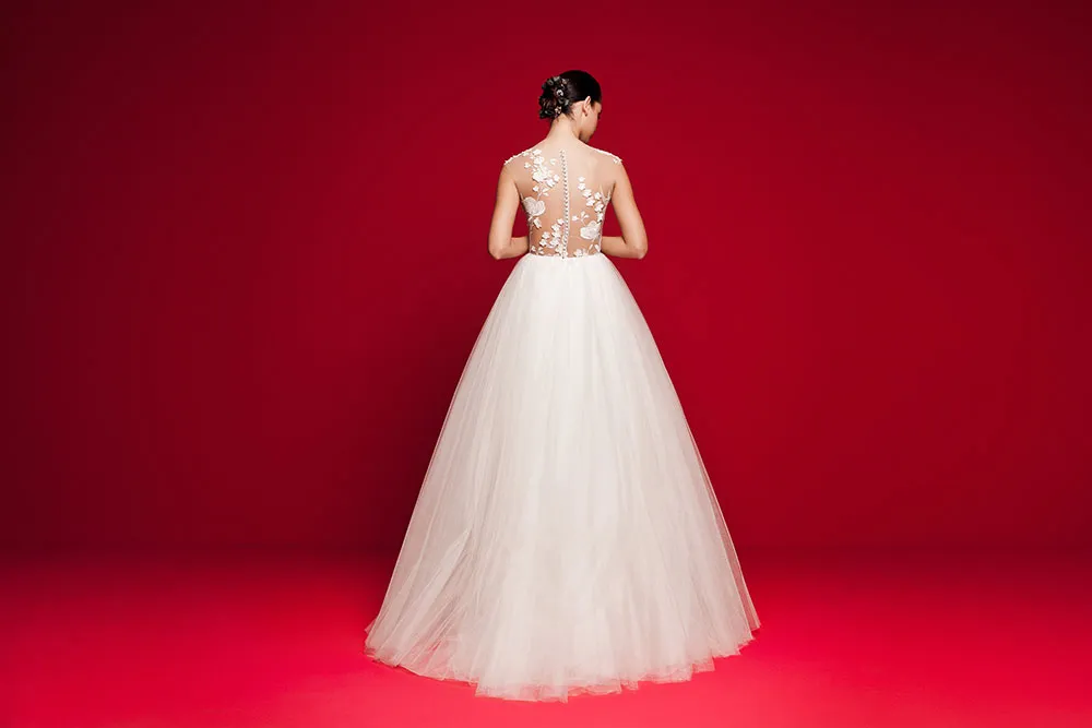 Daalarna 2018 Bridal Collection. theweddingnotebook.com