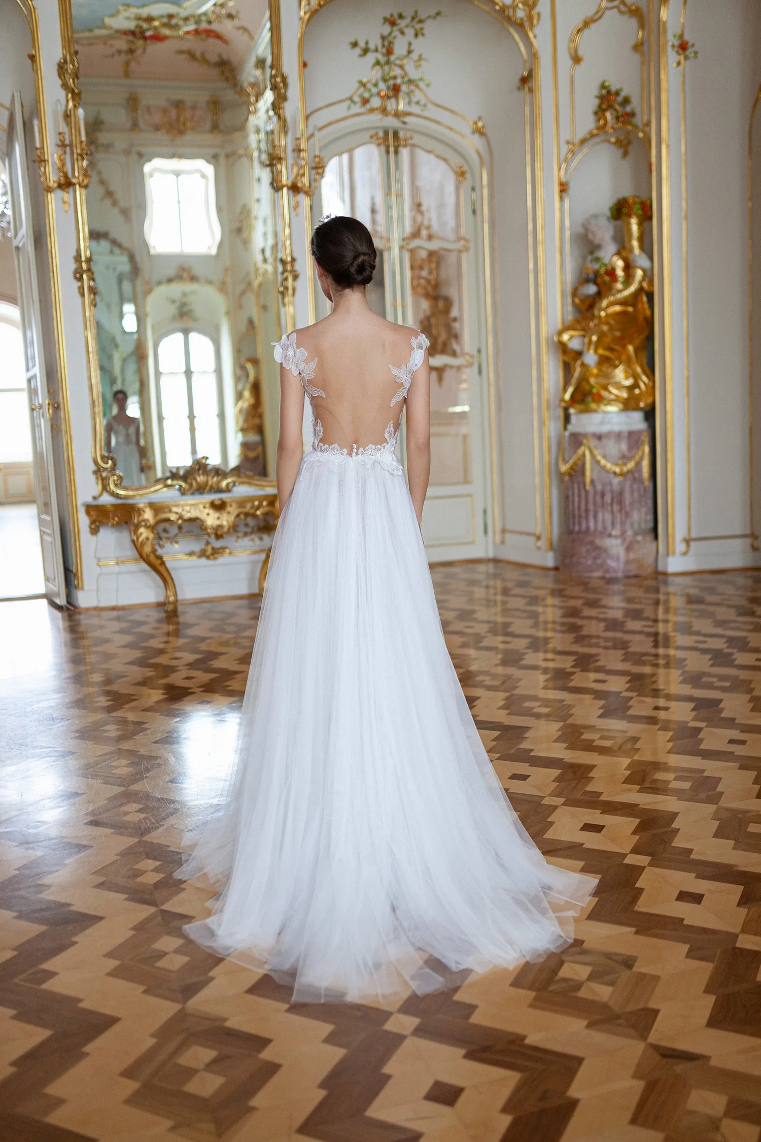 Daalarna Spring 2022 Bridal Collection. theweddingnotebook.com