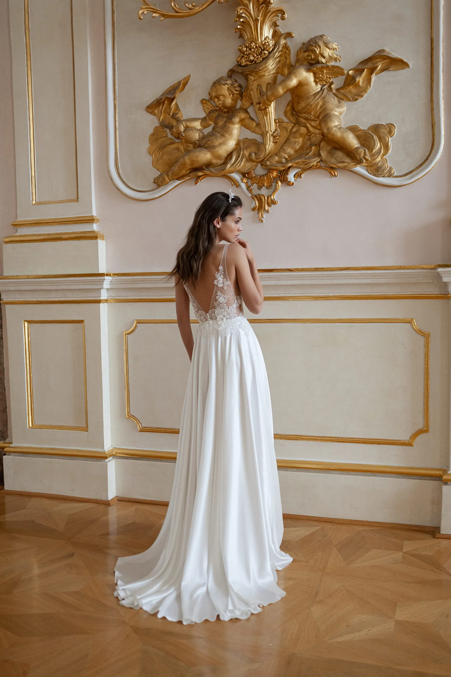 Daalarna Spring 2022 Bridal Collection. theweddingnotebook.com