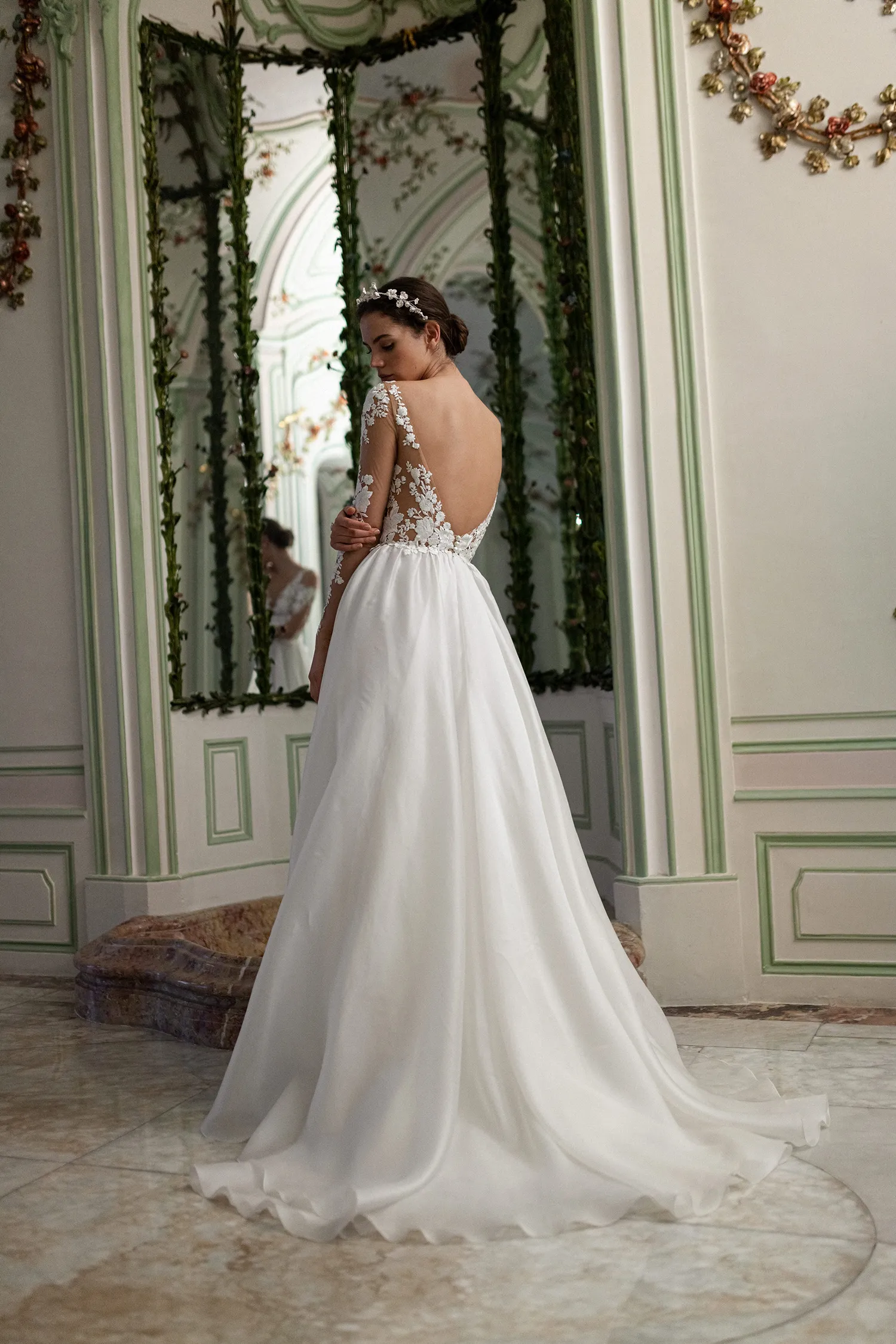 Daalarna Spring 2022 Bridal Collection. theweddingnotebook.com