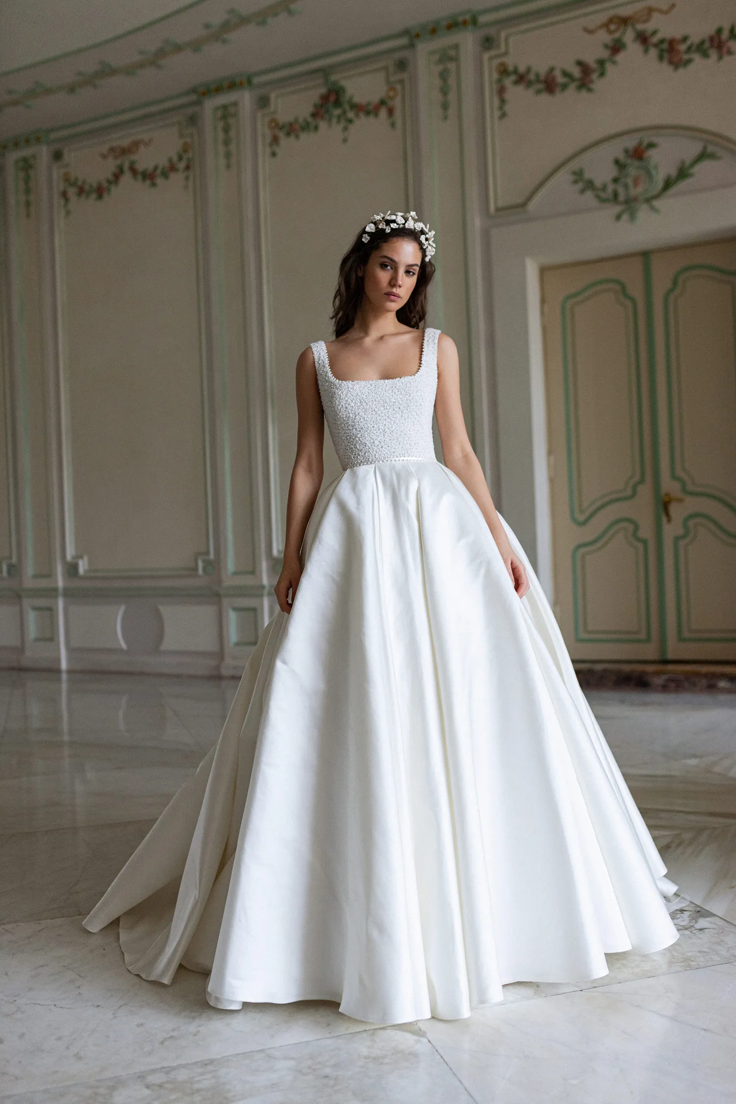 Daalarna Spring 2022 Bridal Collection. theweddingnotebook.com