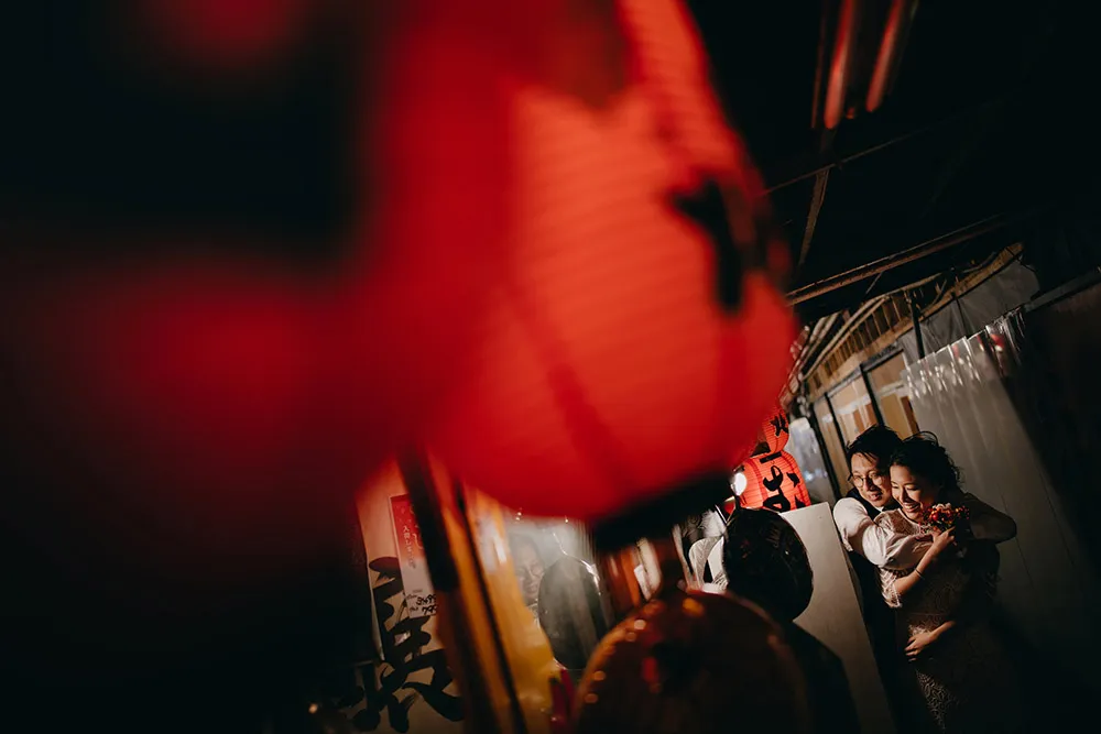 Photo by Kai Picture. theweddingnotebook.com