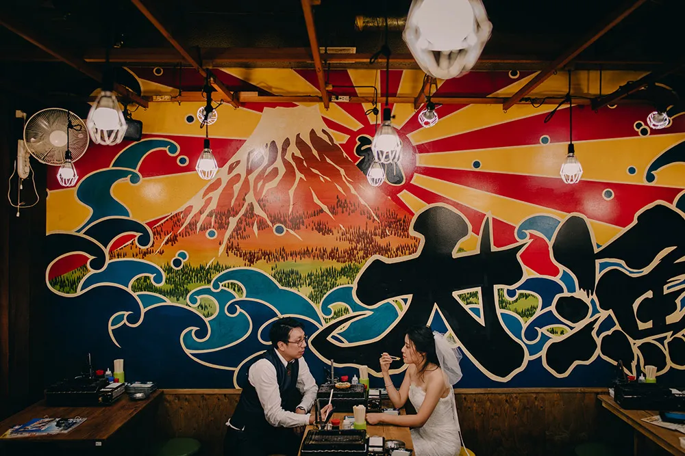 Photo by Kai Picture. theweddingnotebook.com