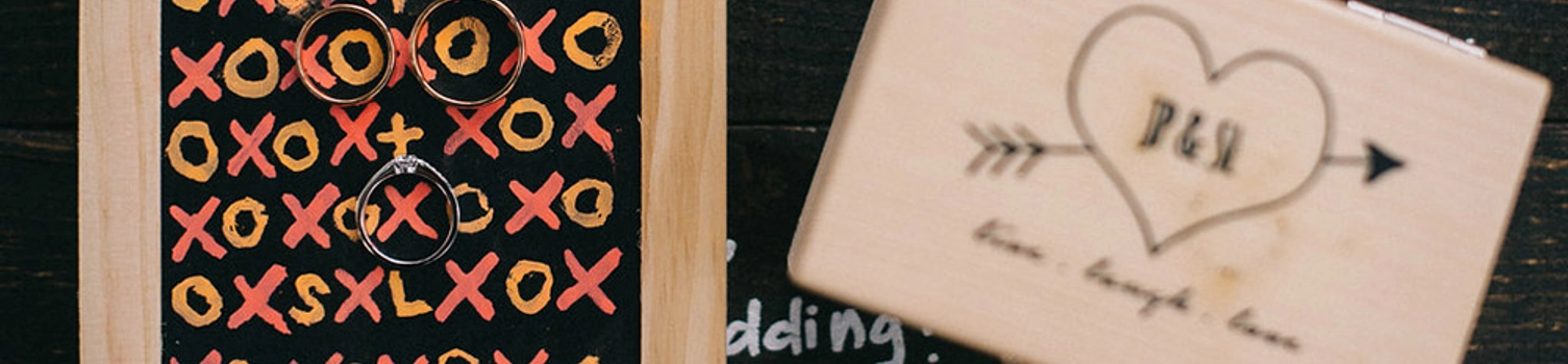 A DIY Outdoor Wedding In Shades of Red At Gita Bayu