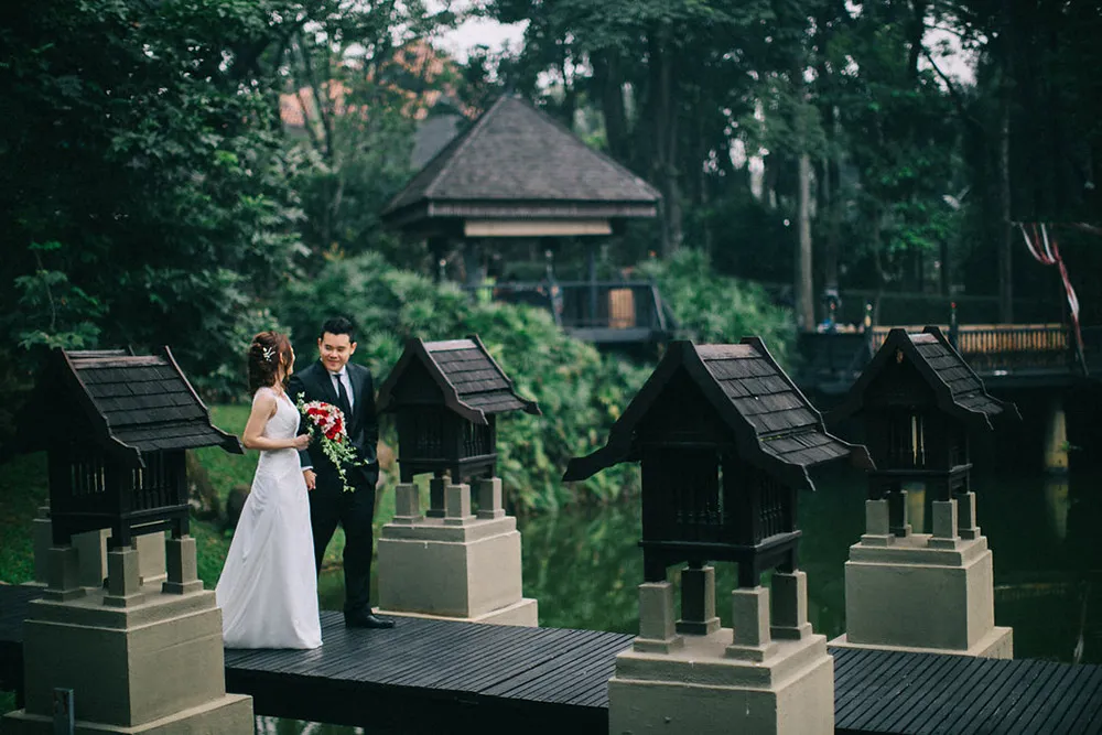 Dennis Yap Photography. theweddingnotebook.com