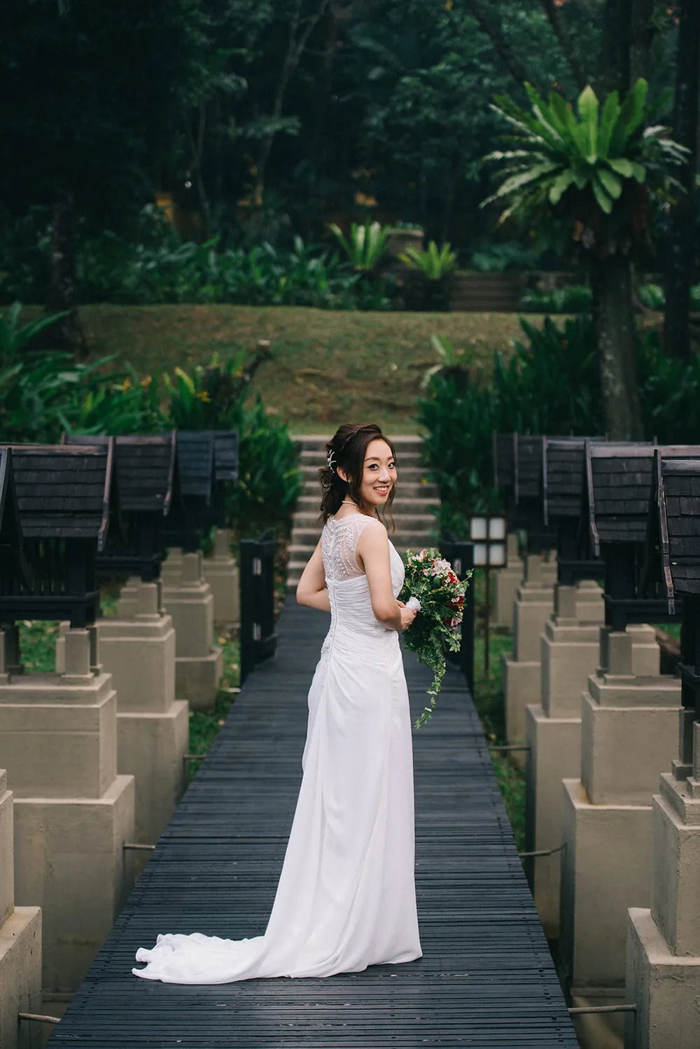 Dennis Yap Photography. theweddingnotebook.com